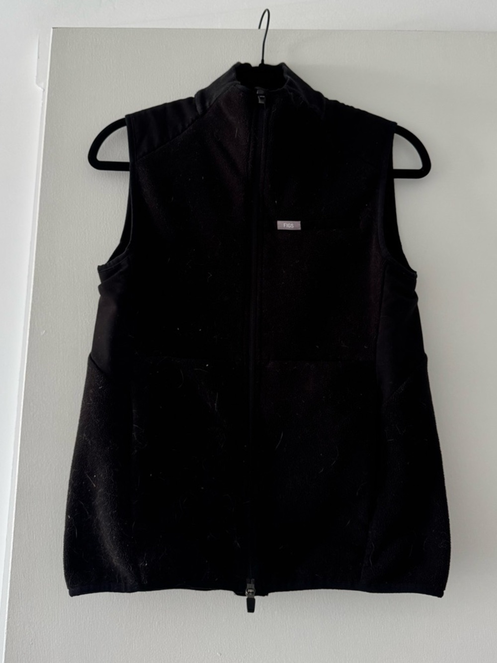 Figs Black Zip-Front Vest